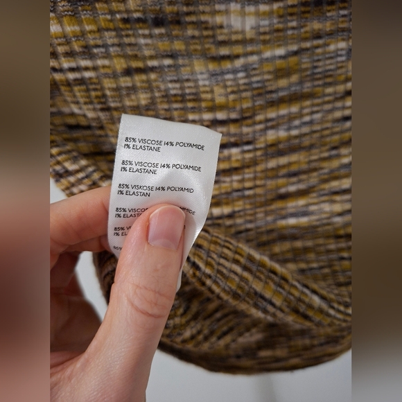 Urban Outfitters Women's Multicolor Turtleneck with Cut-out Details (Size XS) - Picture 7 of 7